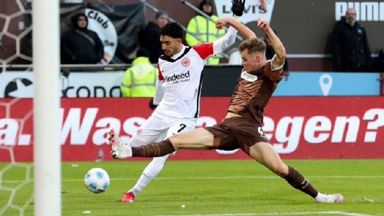 W88 – 02:30
                                                
                                            
                                            
                                                Eintracht Frankfurt
                                                                                                    
                                                                                            
                                            
    
                                                    VS
    
                                            
                                            
                                                                                                    
                                                                                                SC Freiburg