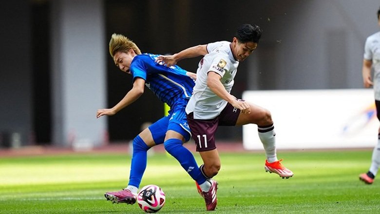 W88 – 00:00
                                                
                                            
                                            
                                                Fredrikstad
                                                                                                    
                                                                                            
                                            
    
                                                    VS
    
                                            
                                            
                                                                                                    
                                                                                                Rosenborg