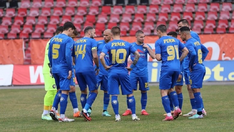 W88 – 23:00
                                                
                                            
                                            
                                                Lokomotiv Plovdiv
                                                                                                    
                                                                                            
                                            
    
                                                    VS
    
                                            
                                            
                                                                                                    
                                                                                                Marek Dupnitza